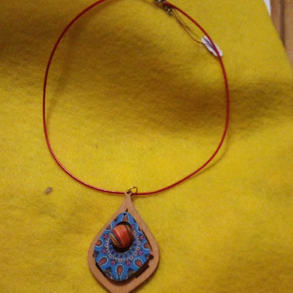 Red and Blue Teardrop Pendant Necklace